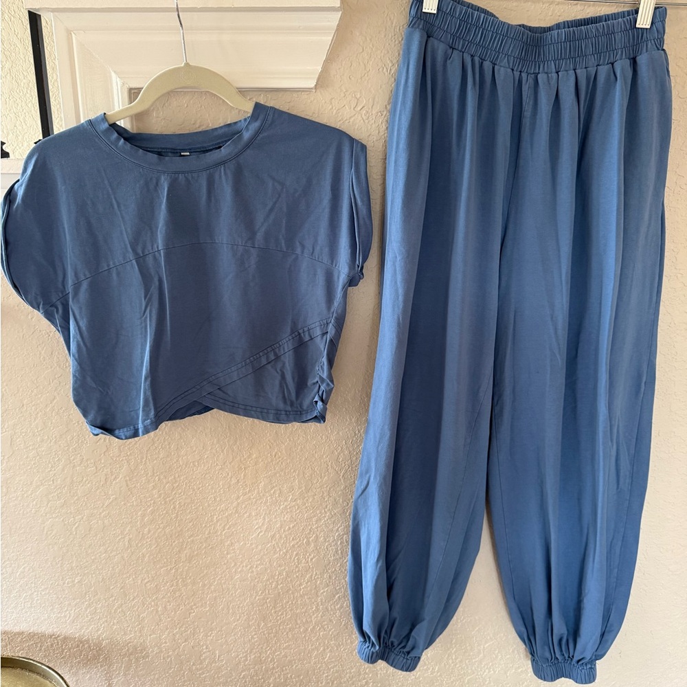 Blue High Waisted Jogger Set - Picture 3 of 8